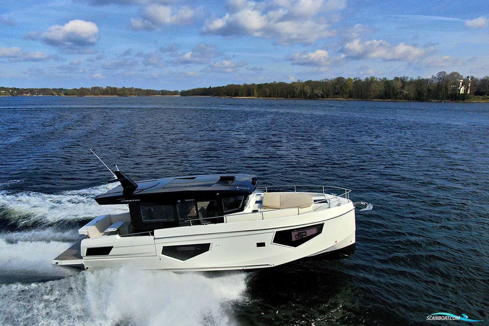 Cobra Yachts Gran Maestro 43