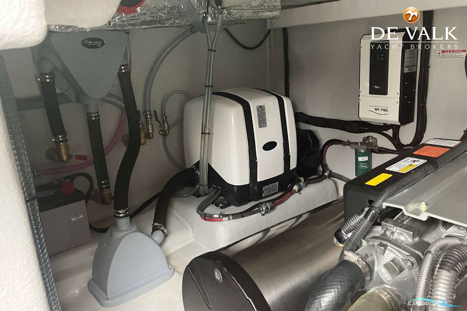 Cobra Yachts Maestro 42