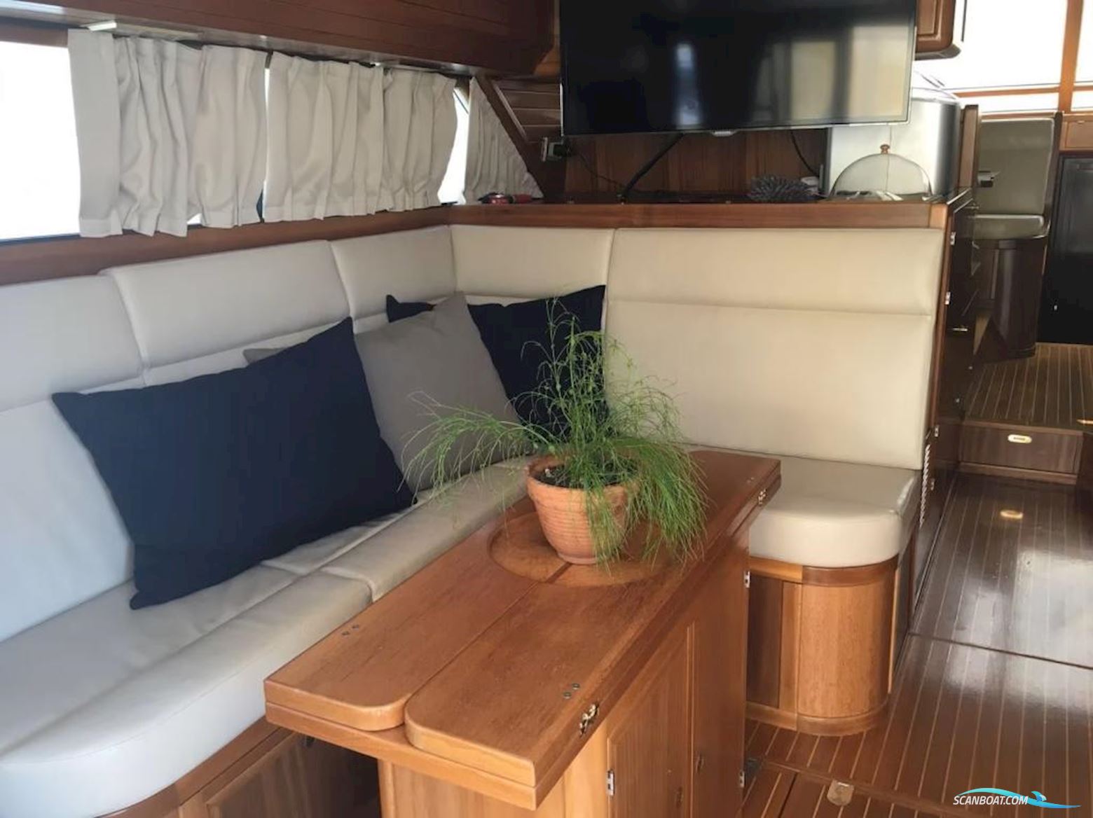 Colvic Sunquest 53