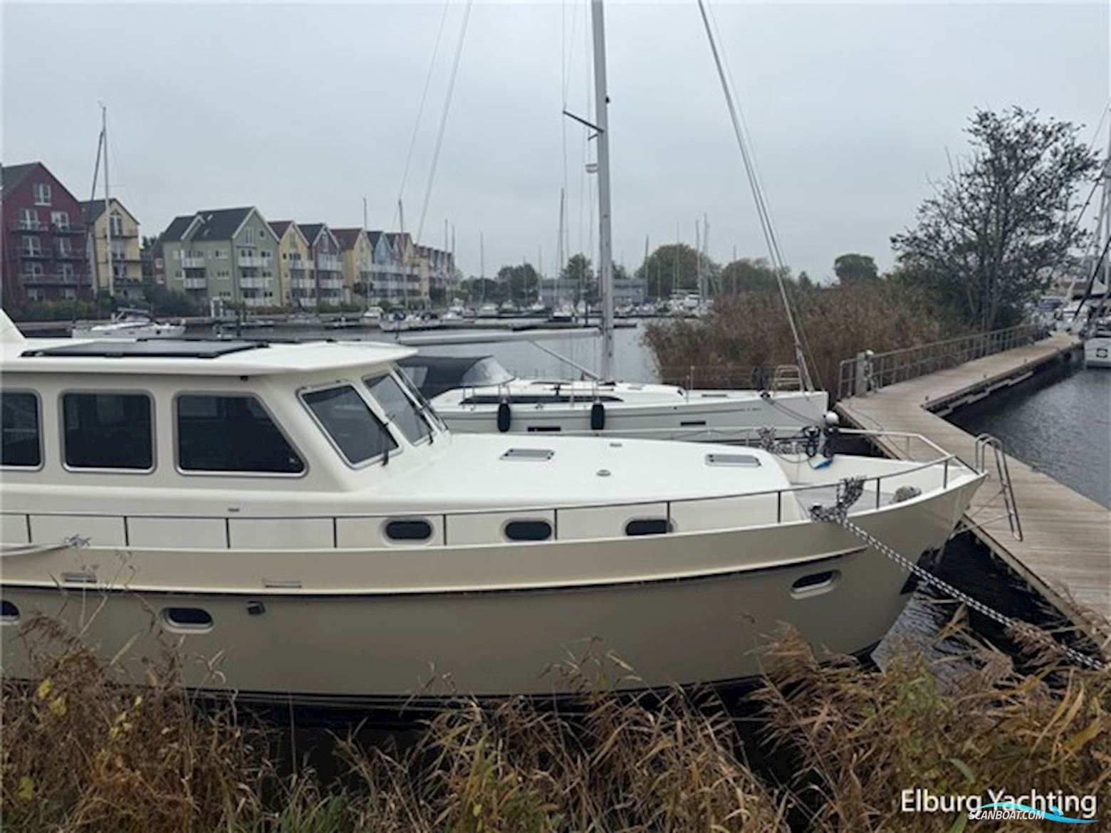 Combi Exclusive 1500 Open Kuip 