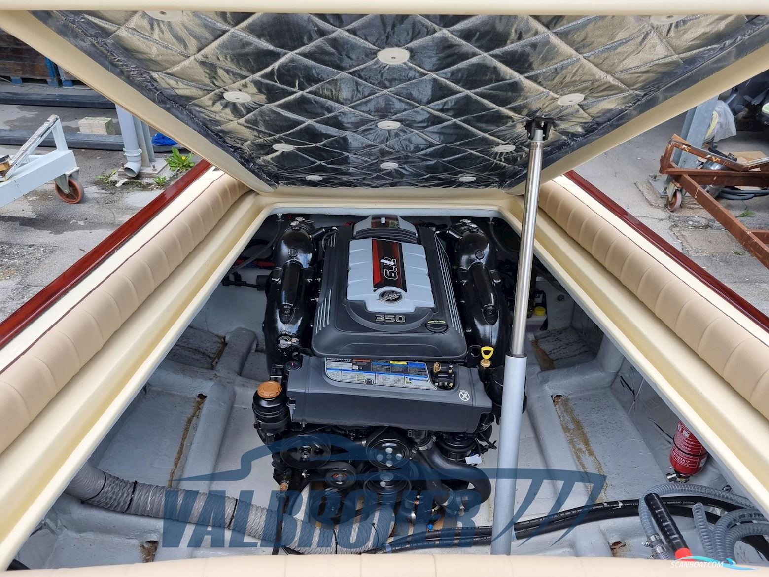 Comitti Wooden Boats Venezia 25 Classic Mahogany