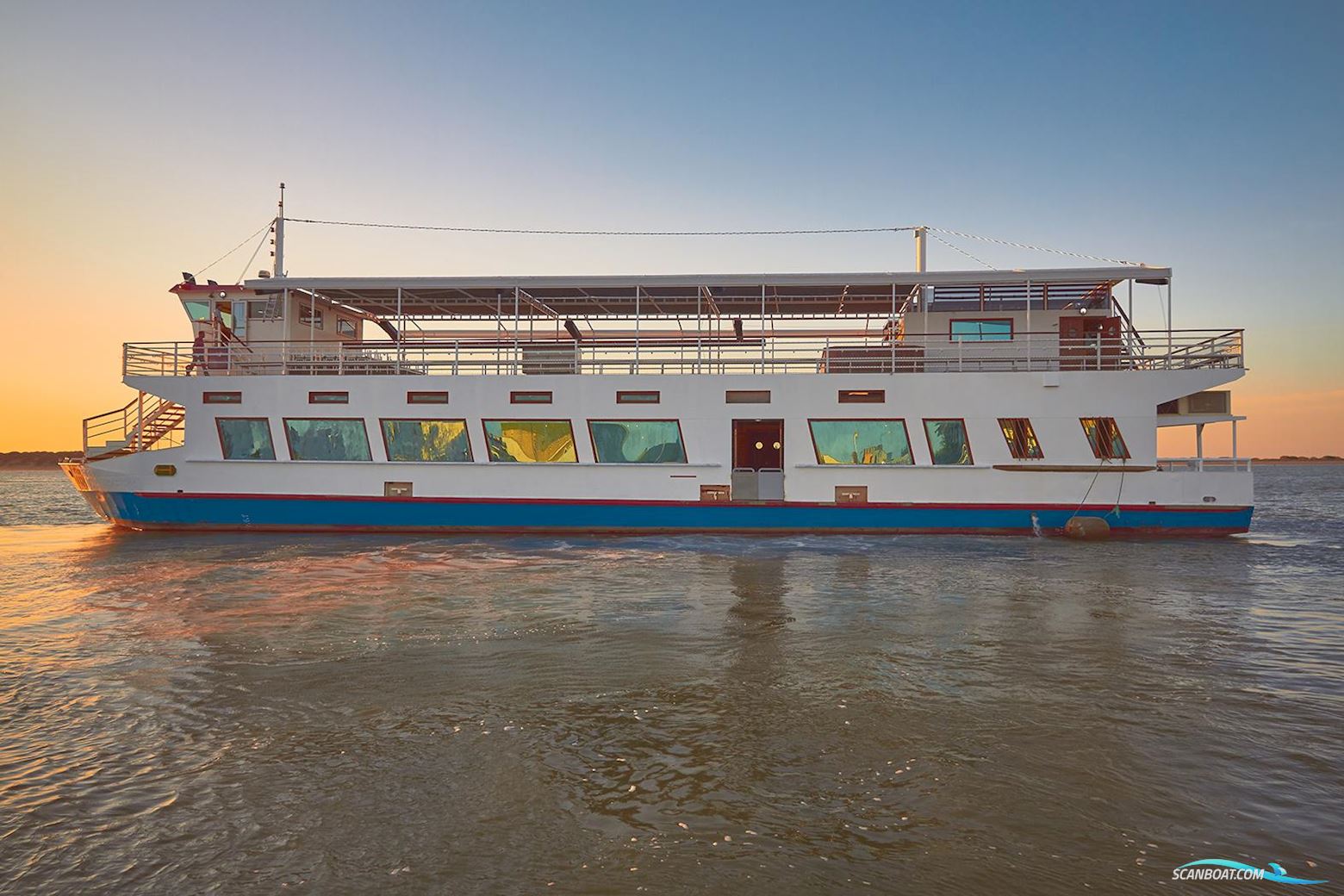 Commercial Passenger Events Ferry Motorboten 1996, met Volvo motor, Spain