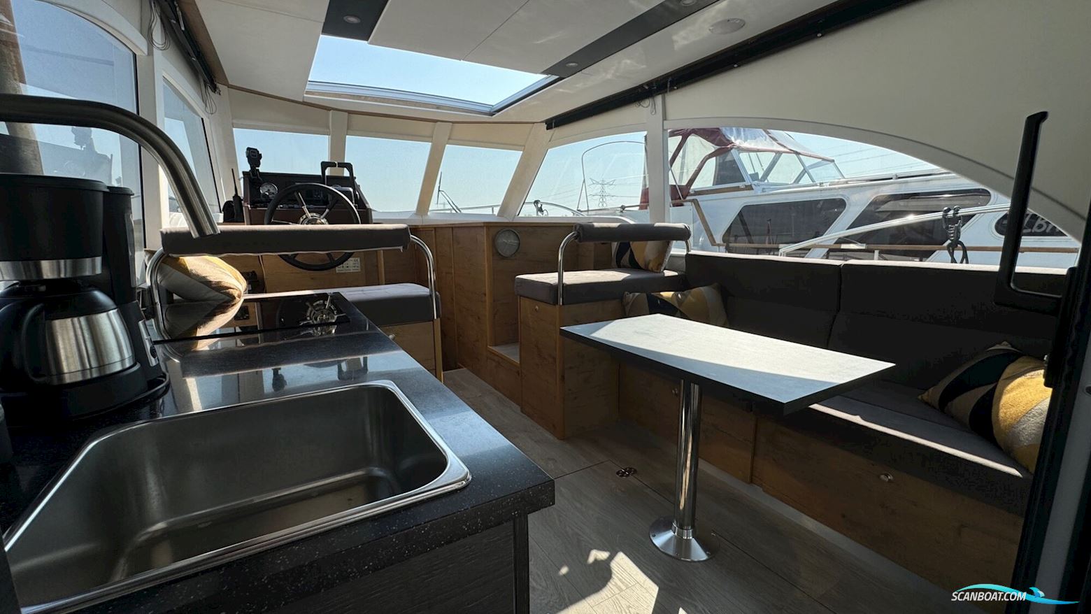 Concordia 110 Sedan Paviljoen