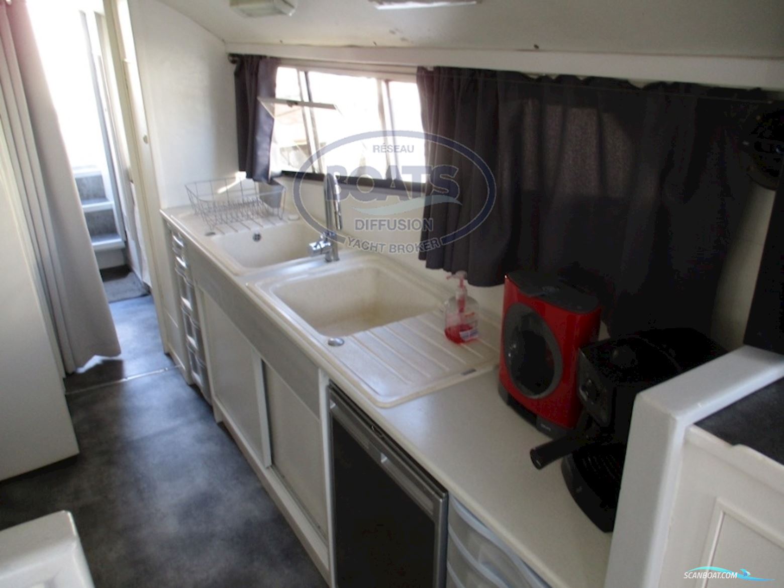 Connoisseur PENICHETTE JAMAICA 12.20