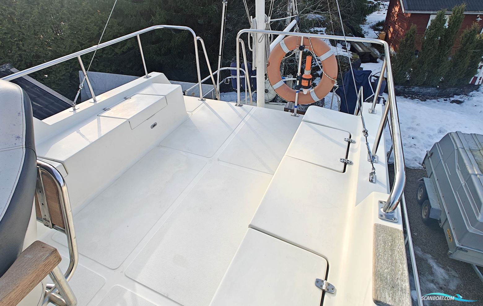 Coral Bay 34