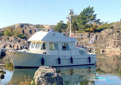 Coral Bay 34 Motorboten 1999, met Cummins 6Bta 5.9 motor, Finland