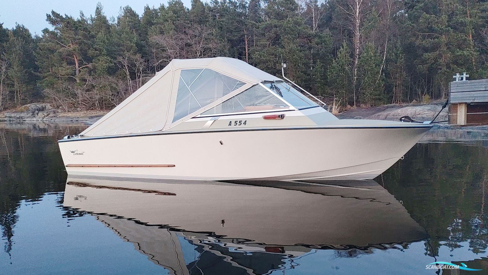 Coronet 21 DC Motorboten 1970, met Volvo Penta V6 3.2L Gxi motor, Finland