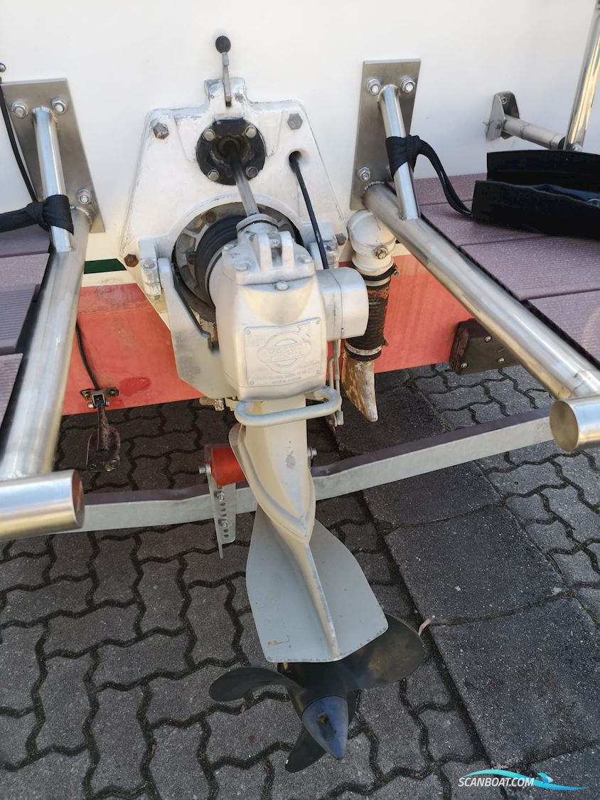 Coronet 22 Explorer