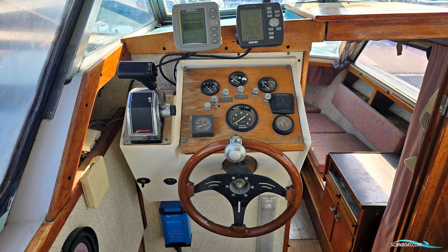 Coronet 24 Cabin