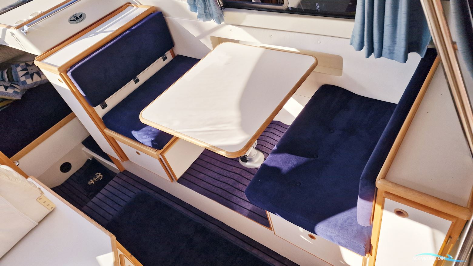 Coronet 280 Fly