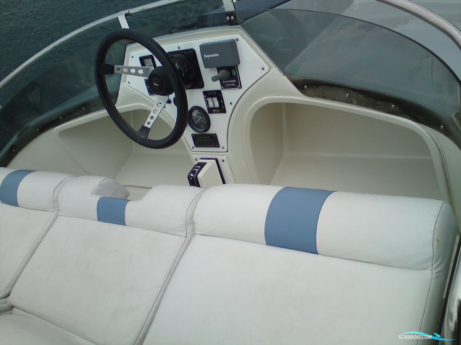 Coronet 280 Fly