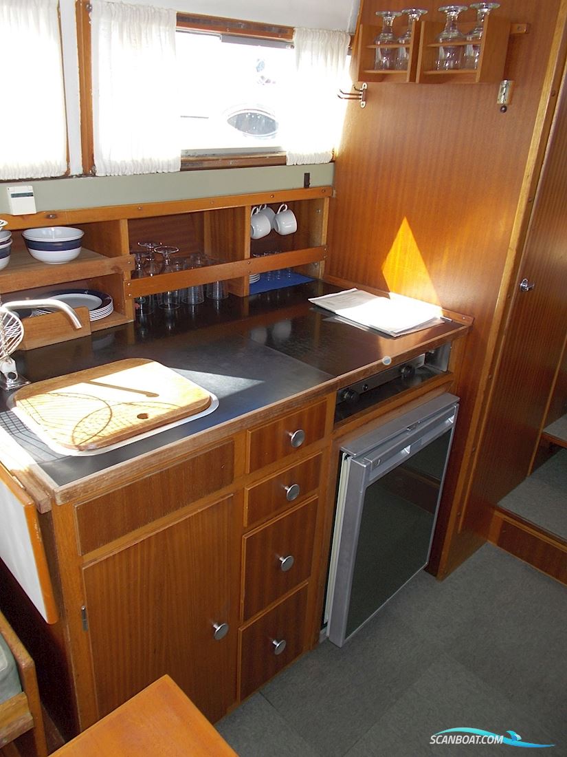 Coronet 31 Aft Cabin