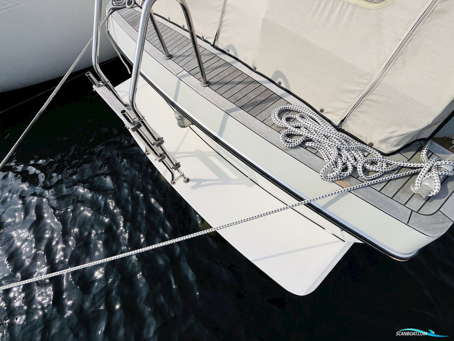 Coronet 32 Oceanfarer