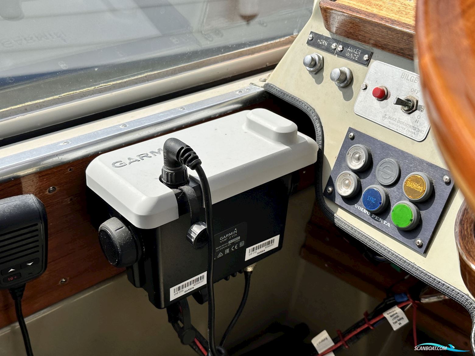 Coronet 32 Oceanfarer