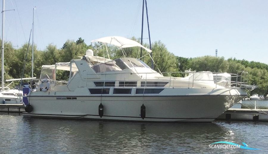 Coronet Commander 38` Motorboten 1987, met Cummins motor, Duitsland