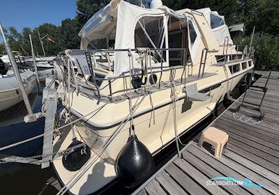 Coronet Commander 38` Motorboten 1987, met Cummins motor, Duitsland