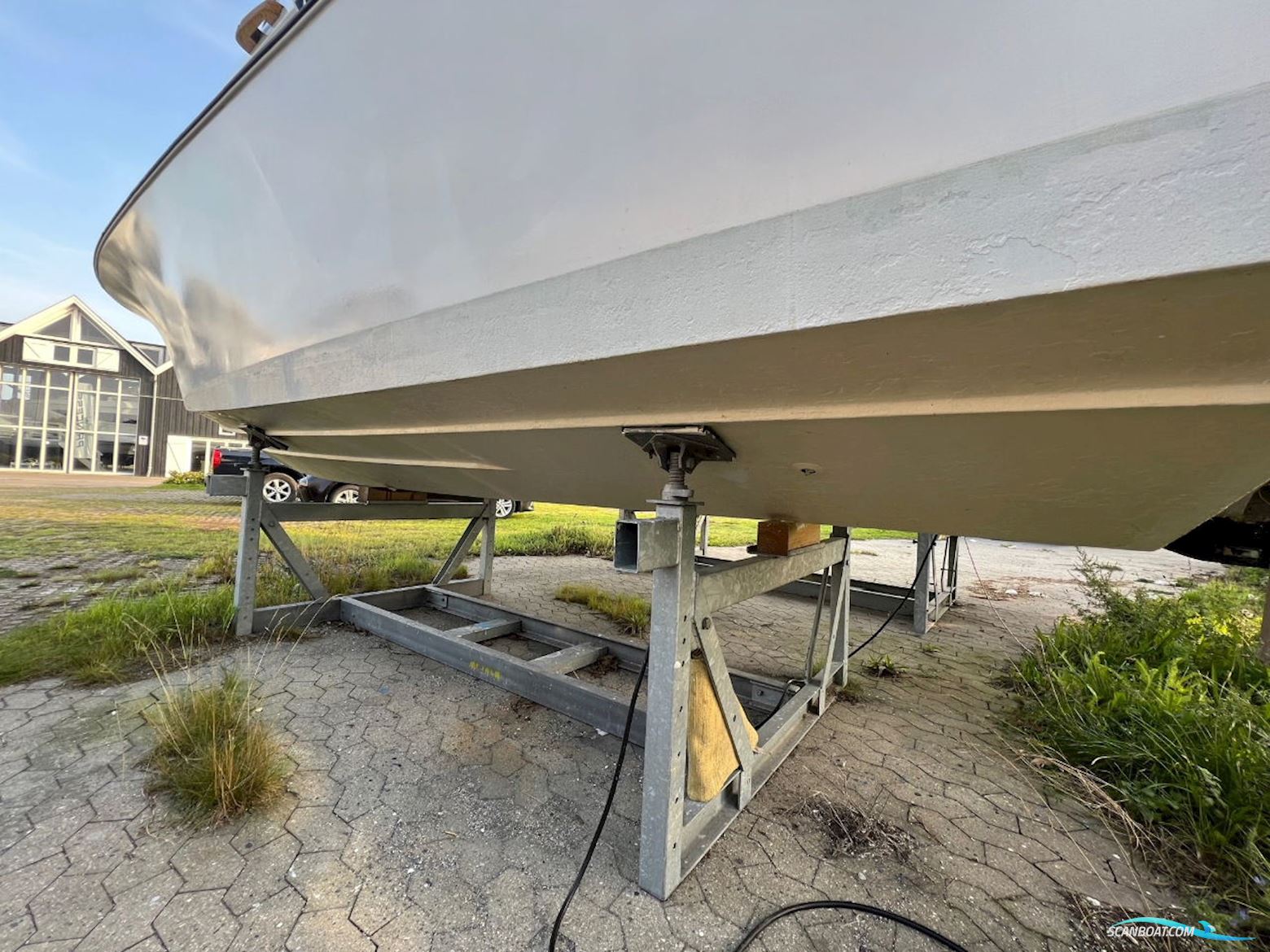 Coronet De Luxe 24 Cabin