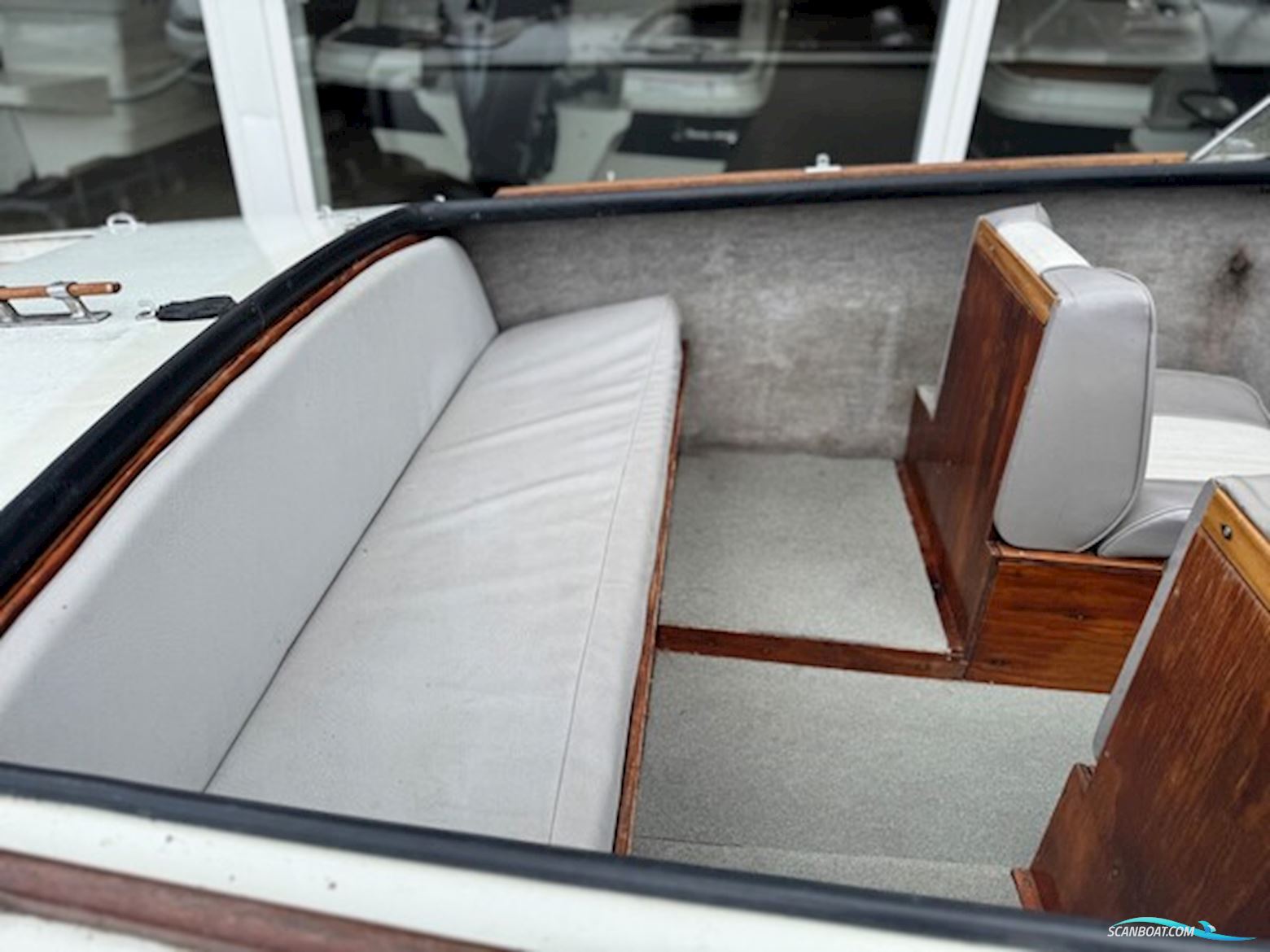 Coronett Cabrina 17 Runabout - Dansk Bygget Classic Boat Med 90 hk Yamaha 3-Cylinder 2-Takt