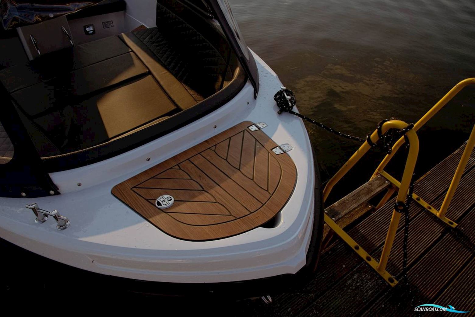 Corsiva 505 New Age - 25 HK Yamaha/Udstyr