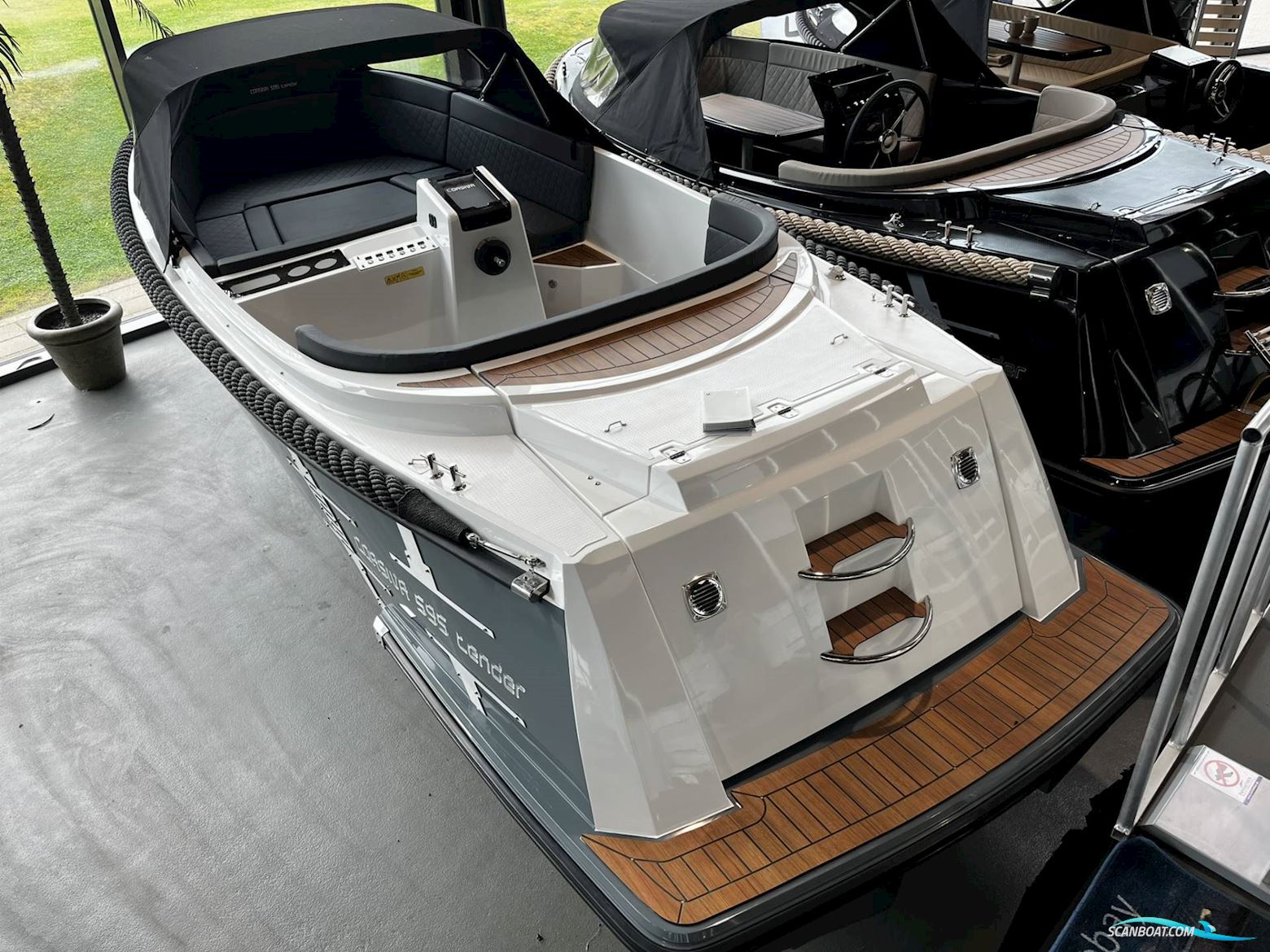Corsiva 595 Tender - 25 HK Yamaha/Udstyr