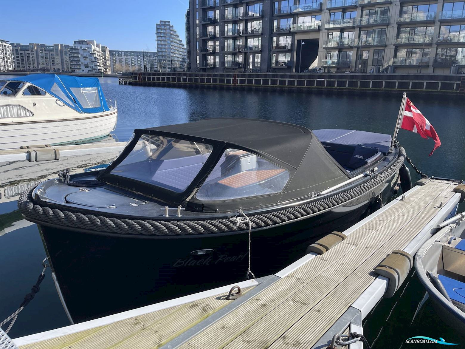 Corsiva 690 Tender - 40 HK Yamaha/Udstyr