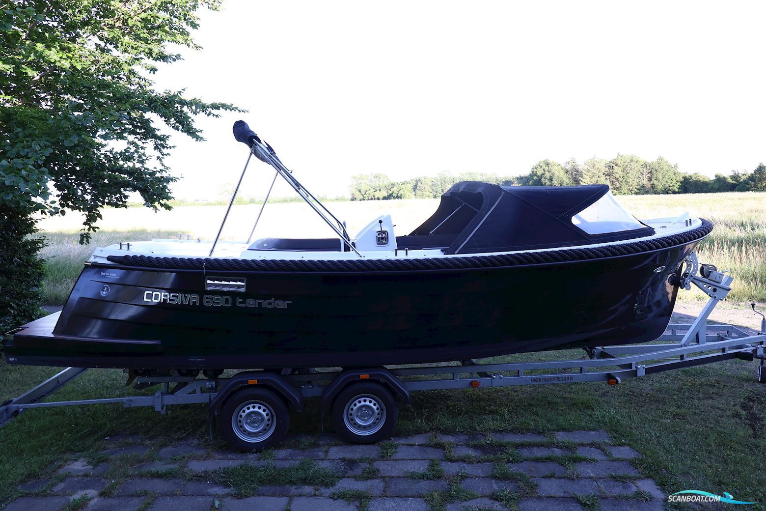 Corsiva 690 Tender