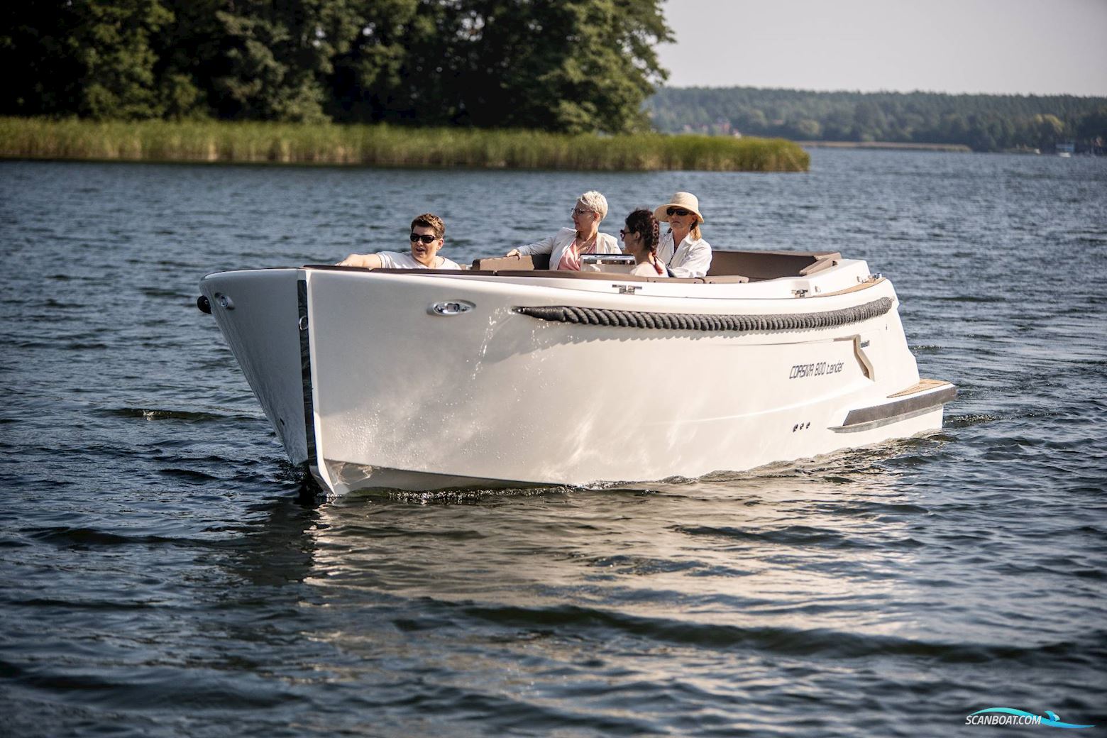 Corsiva 800 Tender - 40 HK Yamaha/Udstyr