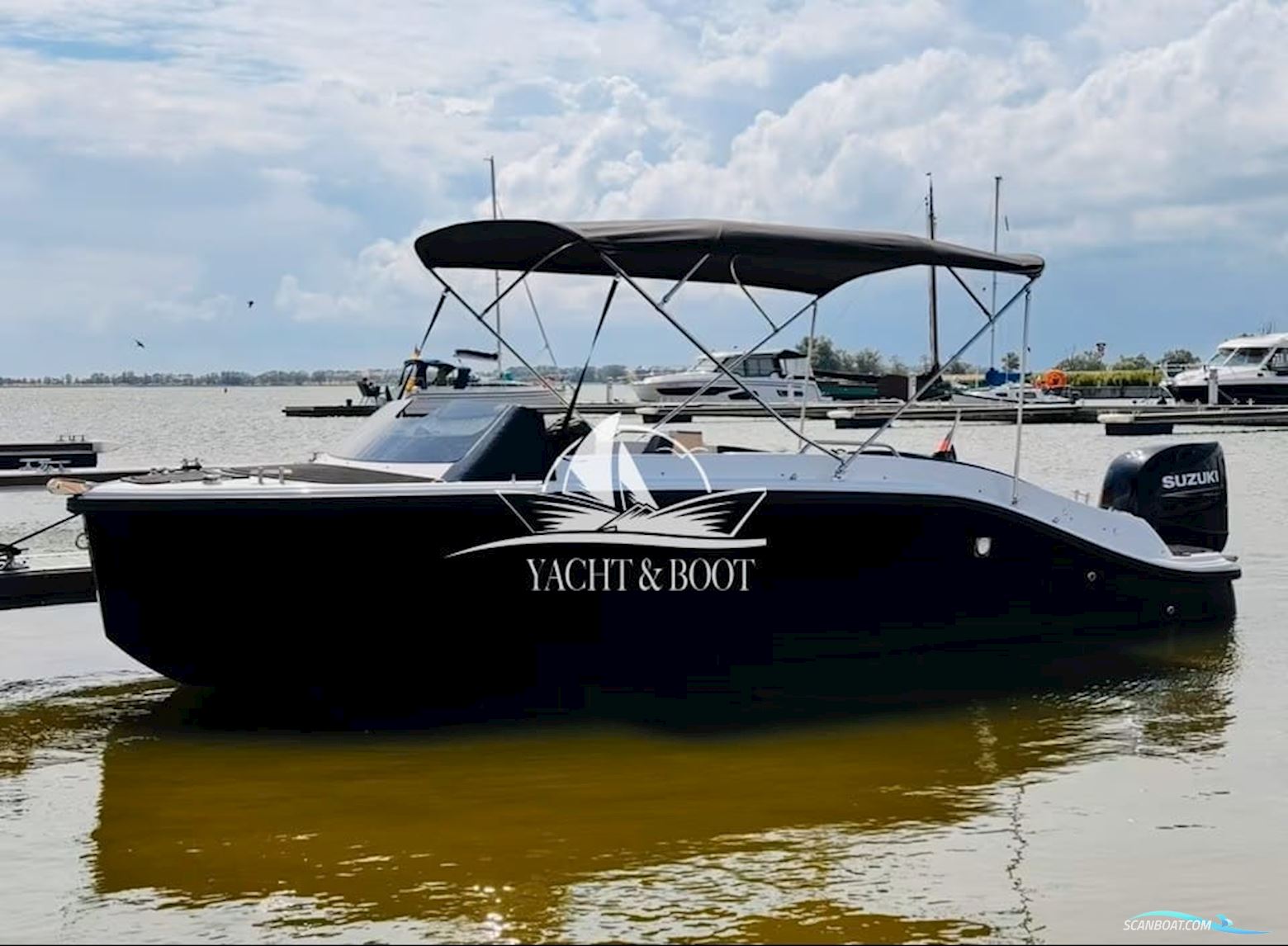 Corsiva Yachting 607 Runabout