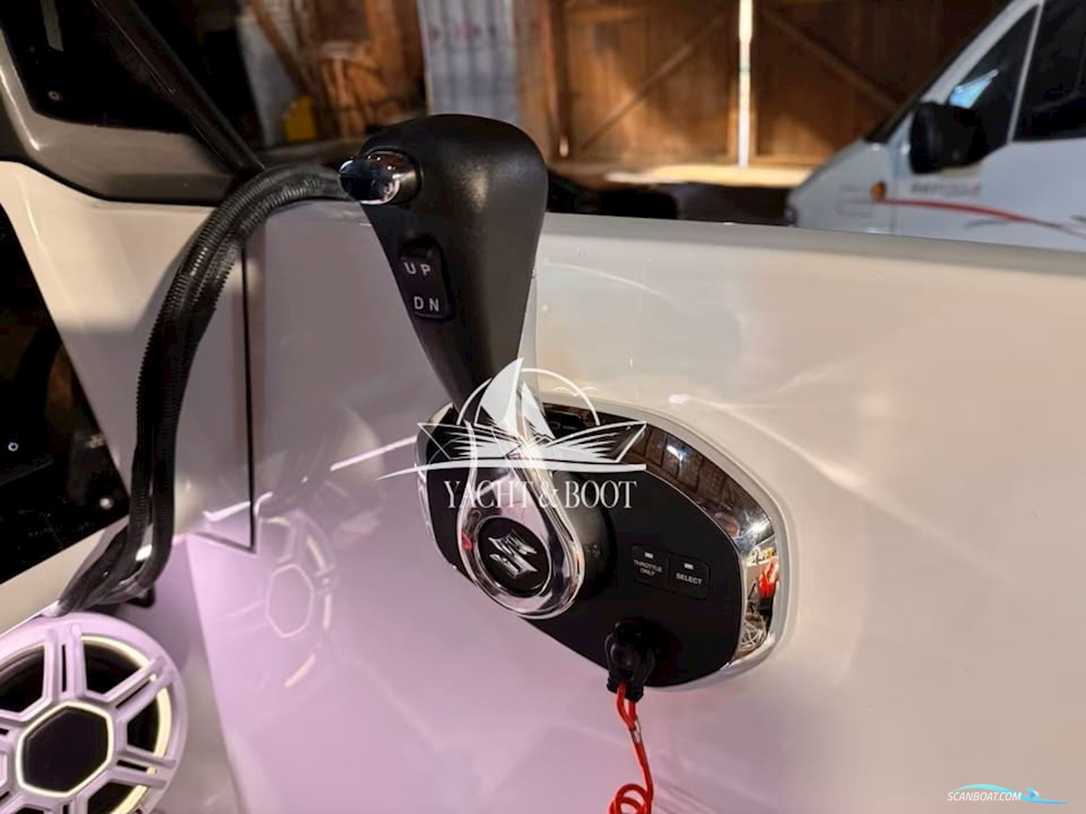 Corsiva Yachting 607 Runabout