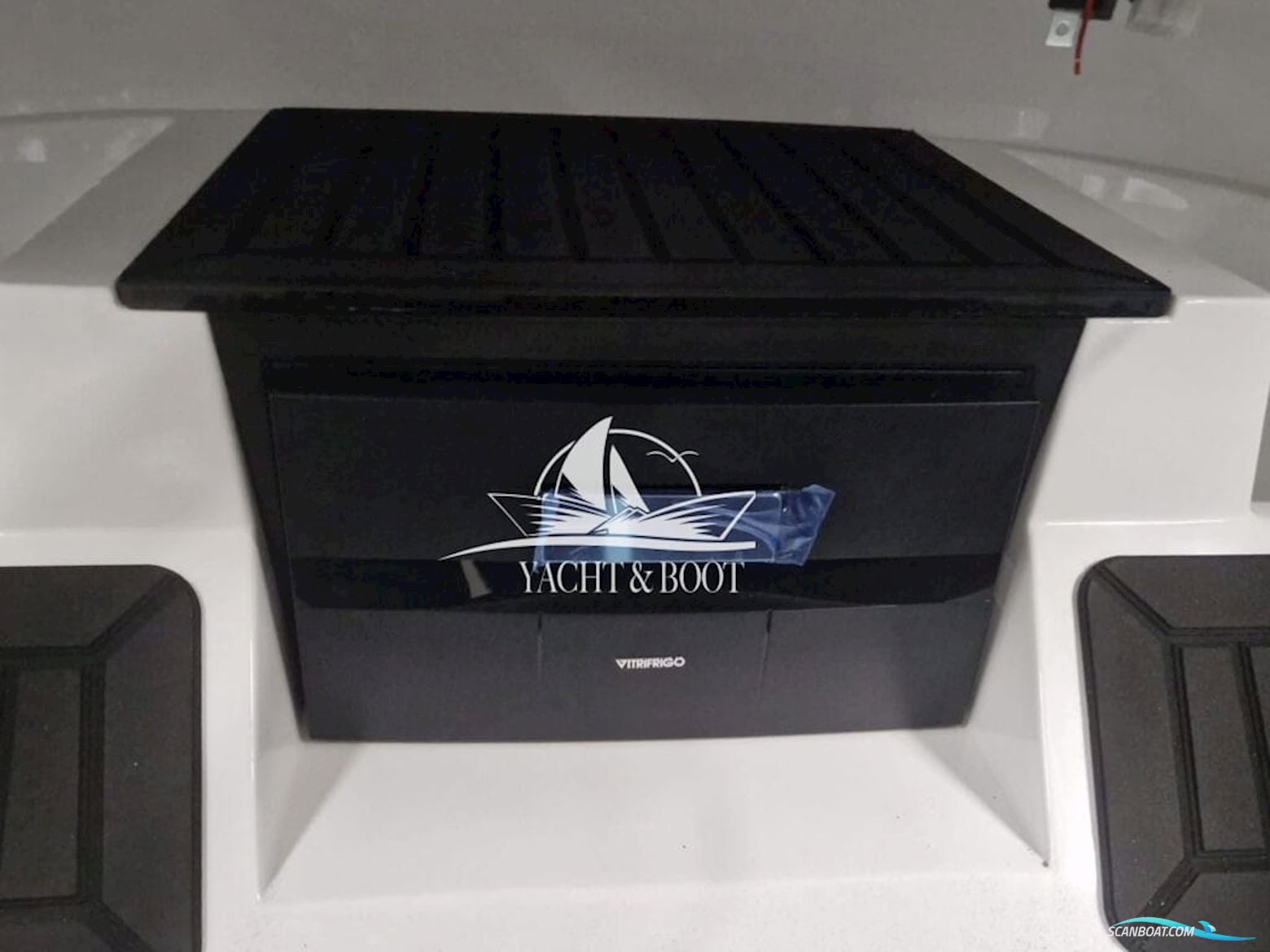 Corsiva Yachting 607 Runabout