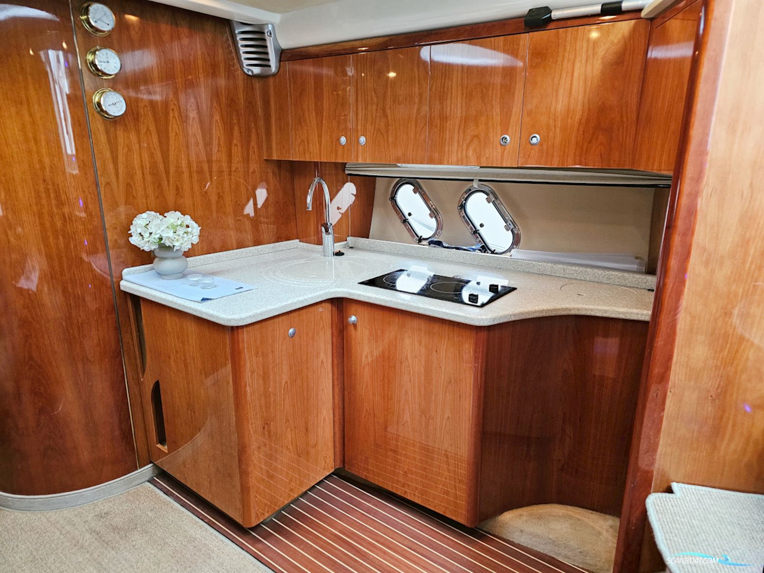 Cranchi 47 HT Volvo Penta D9-575 EVC