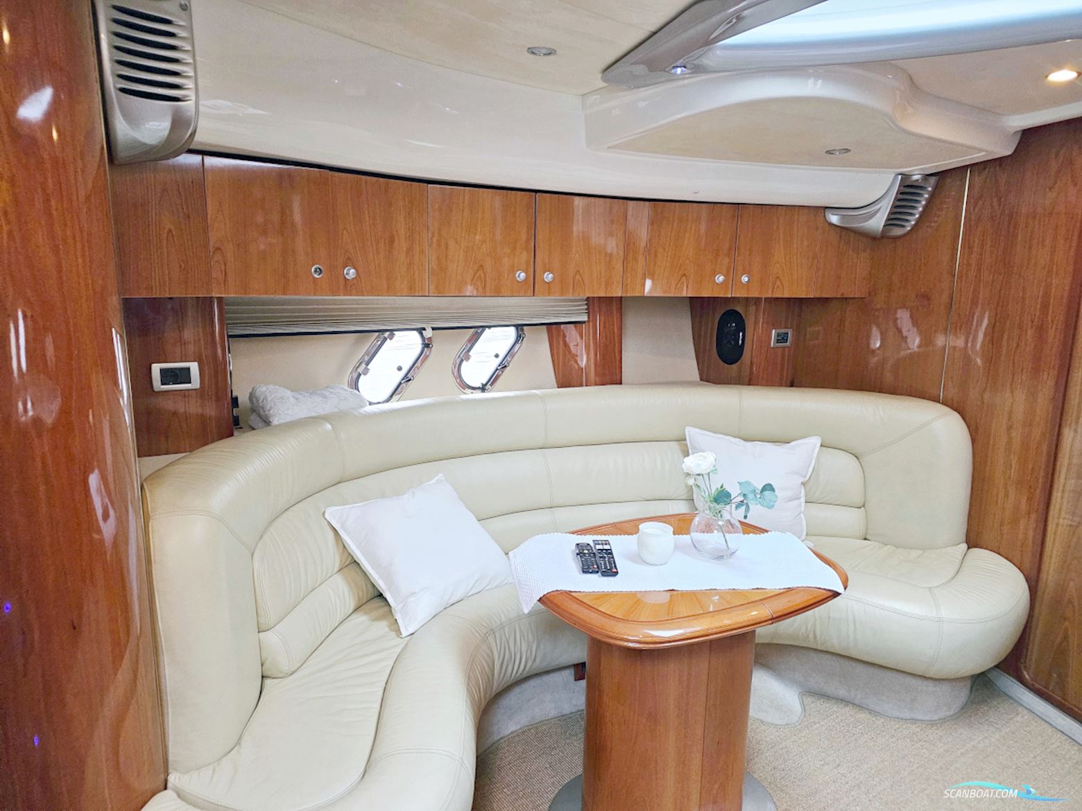 Cranchi 47 HT Volvo Penta D9-575 EVC