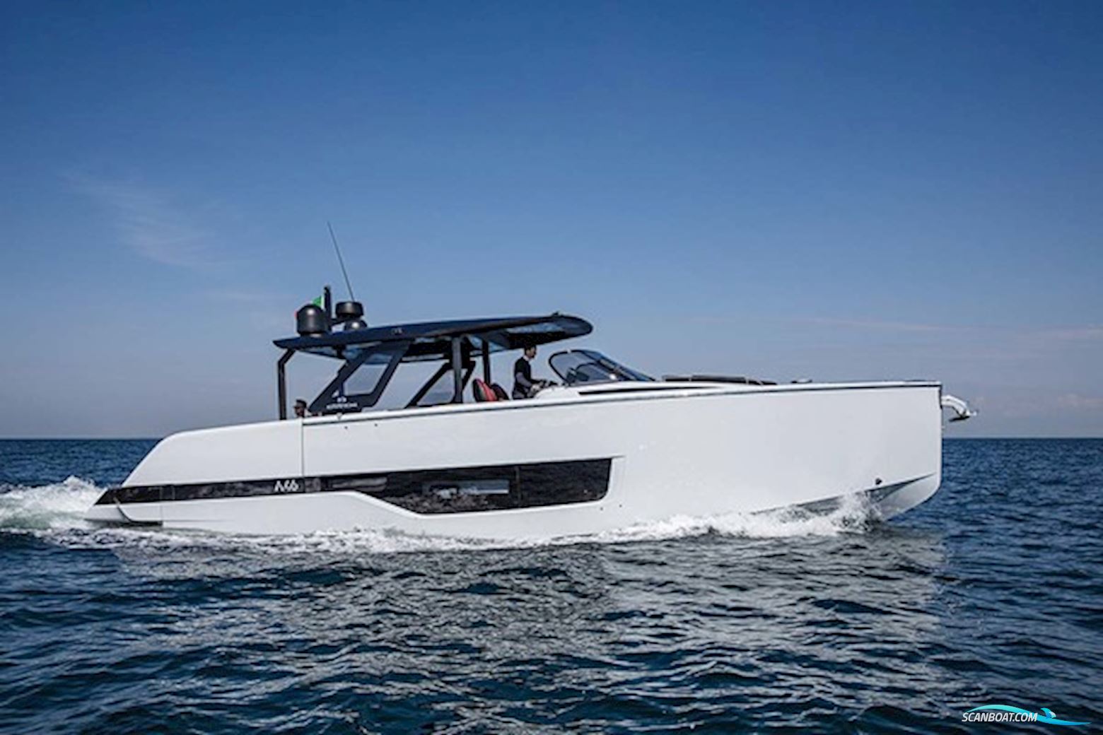 Cranchi A46 LT - Preorder fra