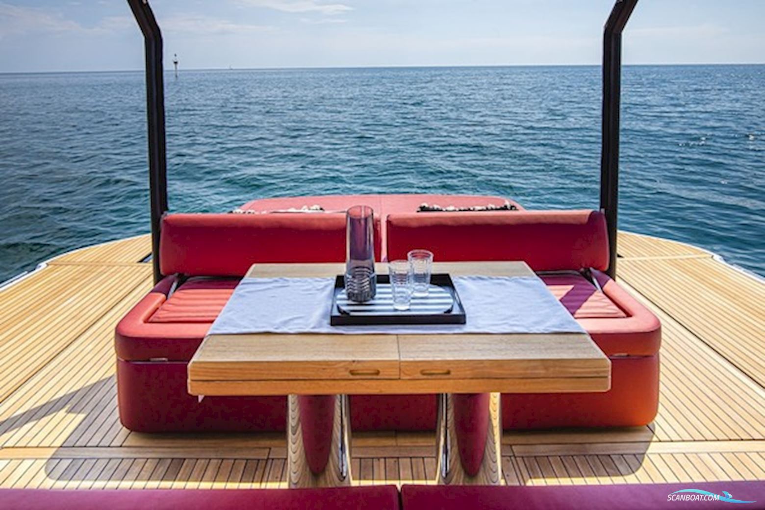 Cranchi A46 LT - Preorder fra