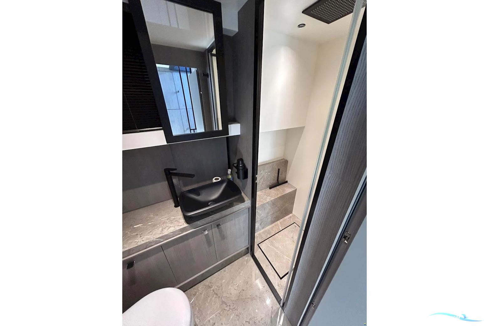 Cranchi A46 Luxury Tender