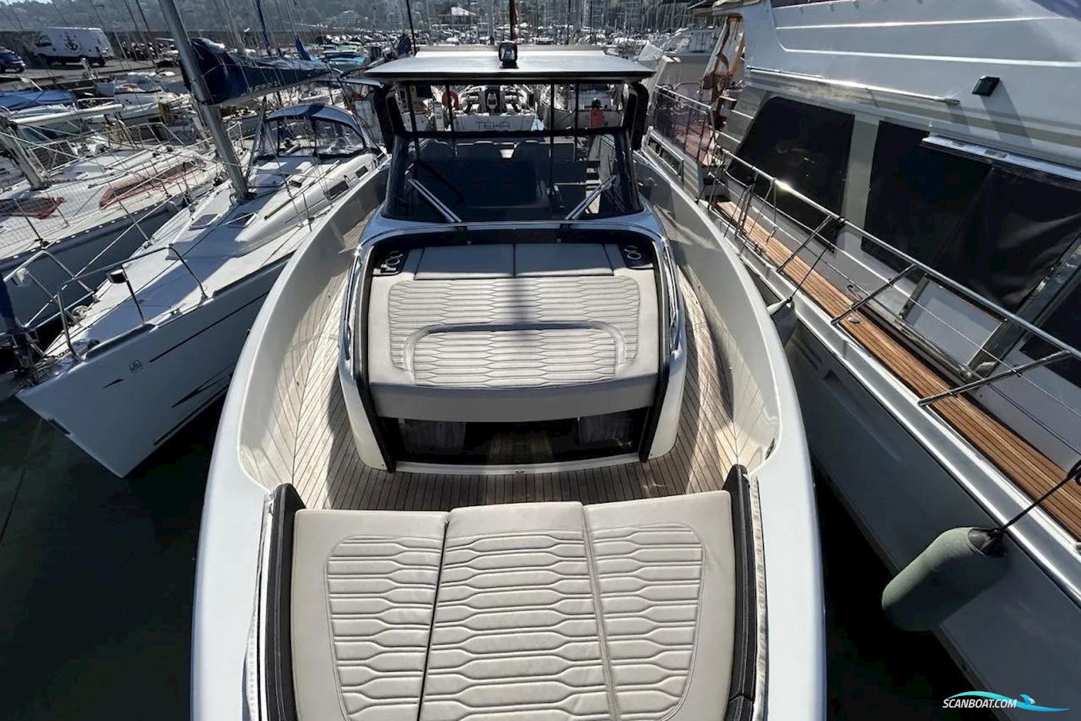 Cranchi A46 Luxury Tender