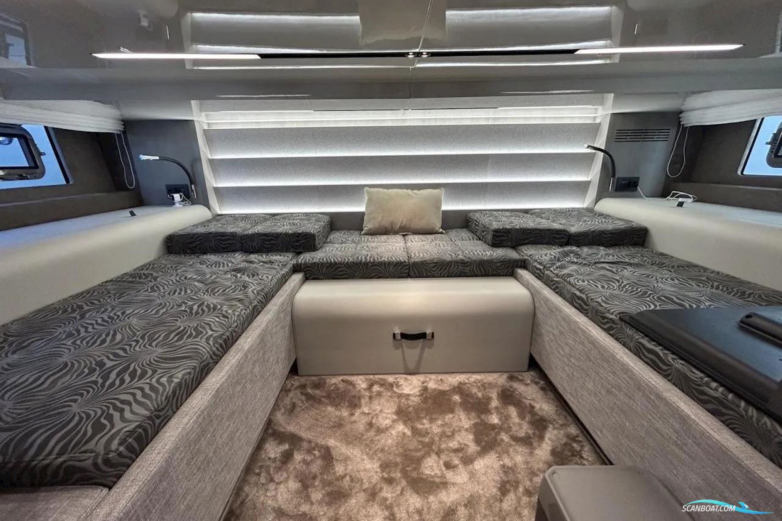 Cranchi A46 Luxury Tender