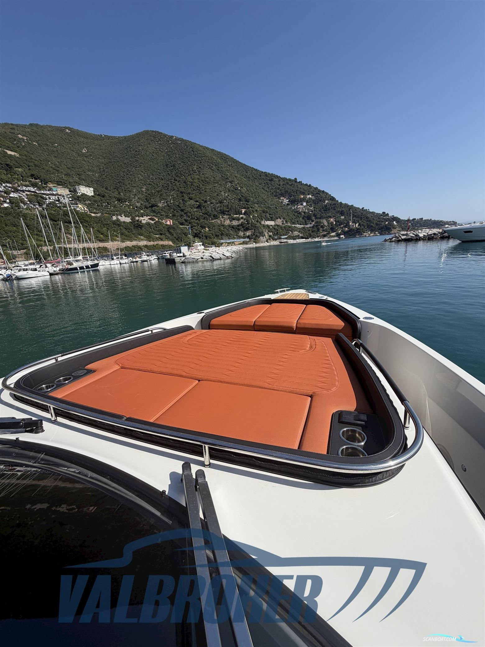 Cranchi A46 Luxury Tender