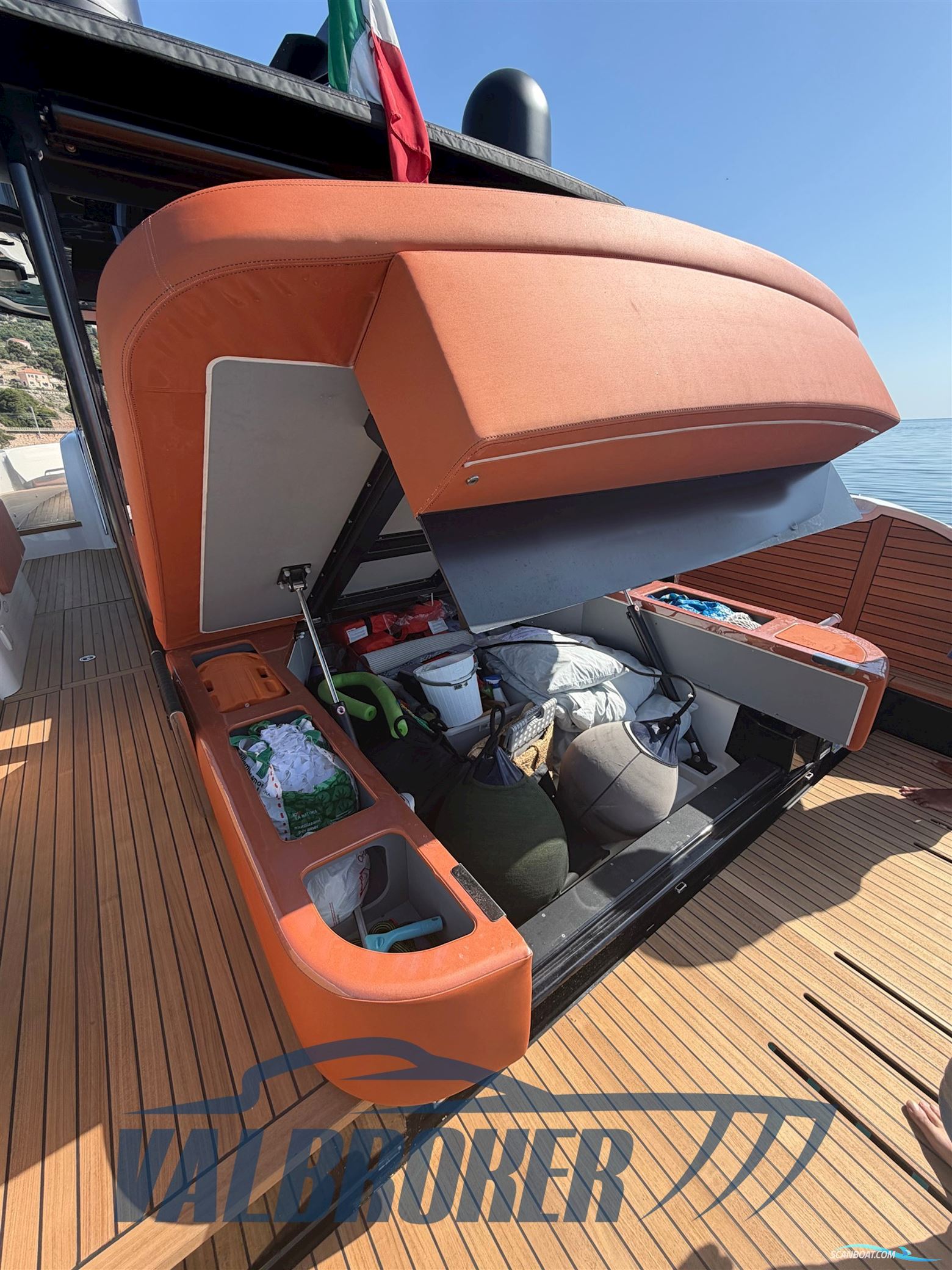 Cranchi A46 Luxury Tender