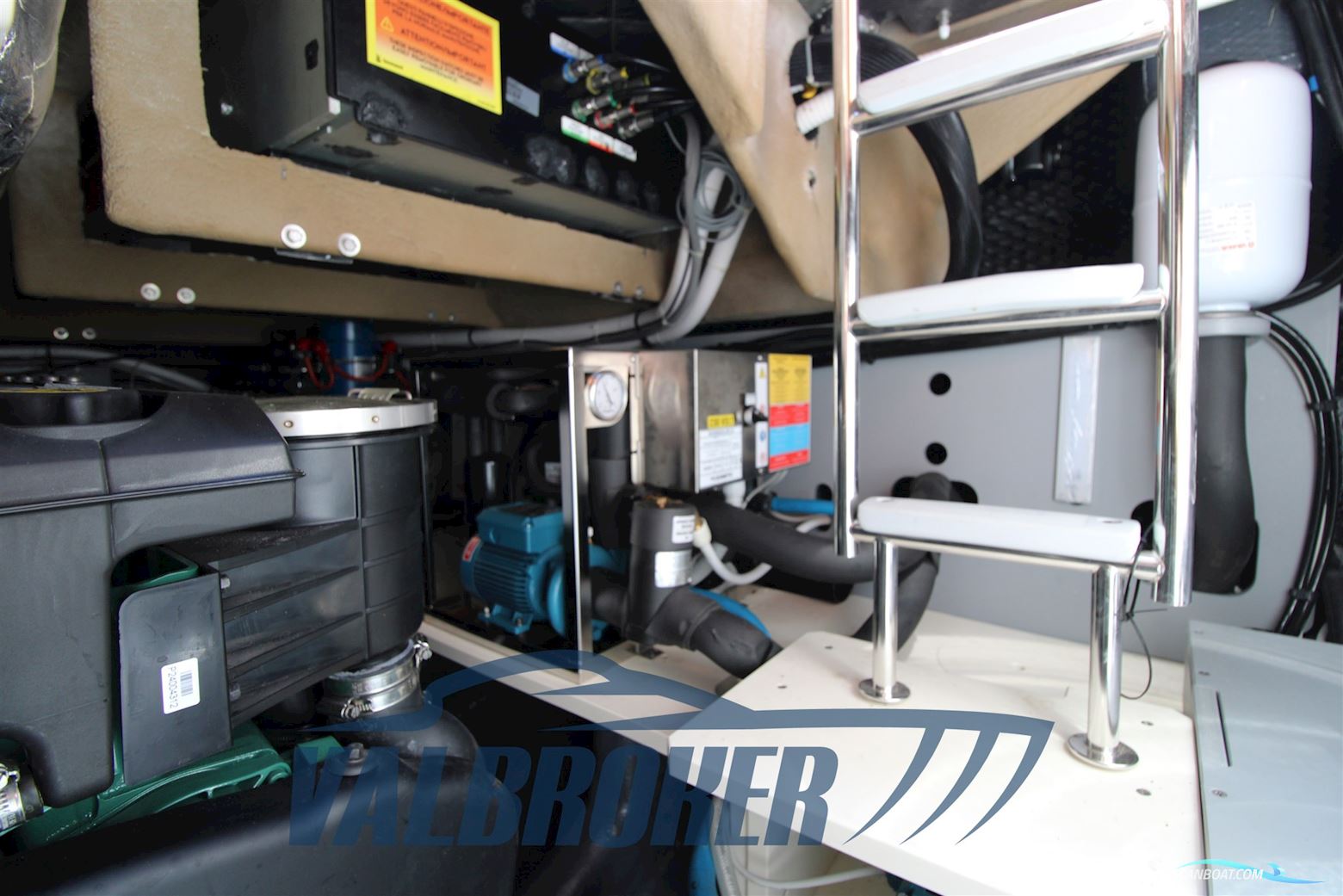 Cranchi A46 Luxury Tender