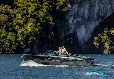 Cranchi E26 Classic Motorboten 2025, met Volvo Penta V8-350 DP-S (350HP) (258kW) - Bensin motor, Sweden