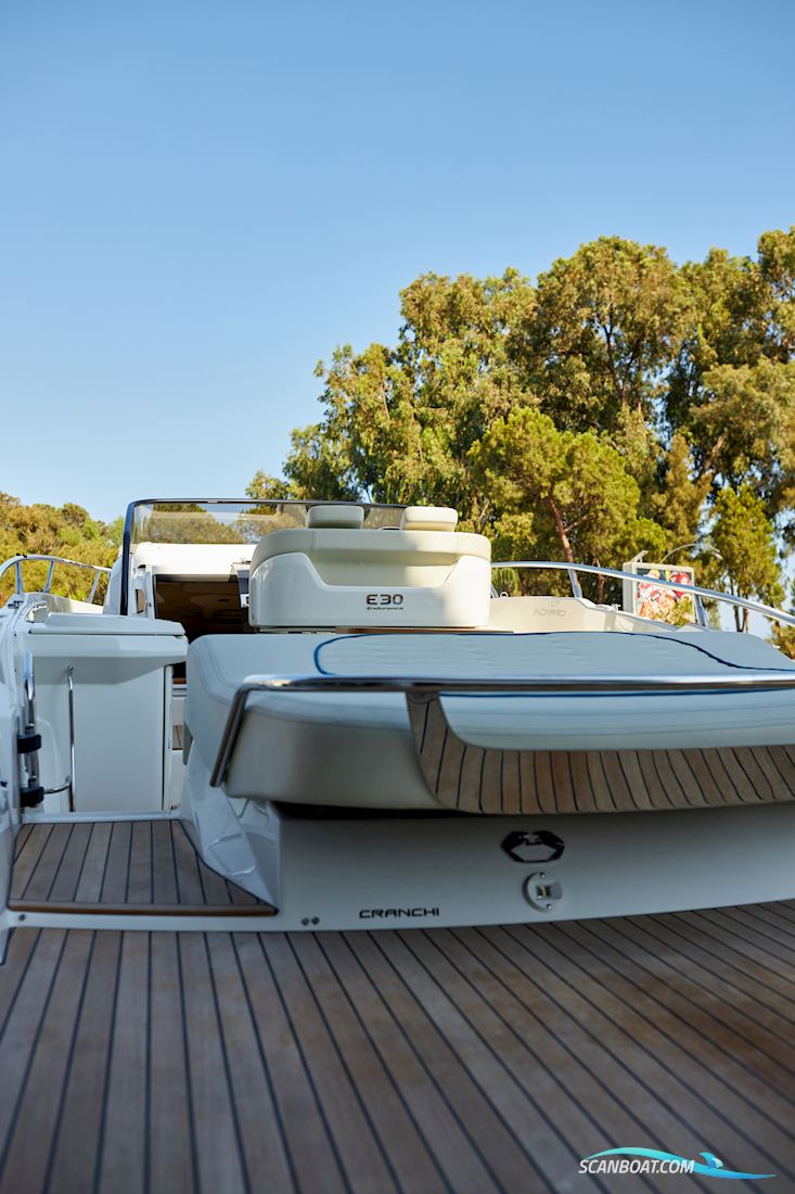 Cranchi E30 Endurance