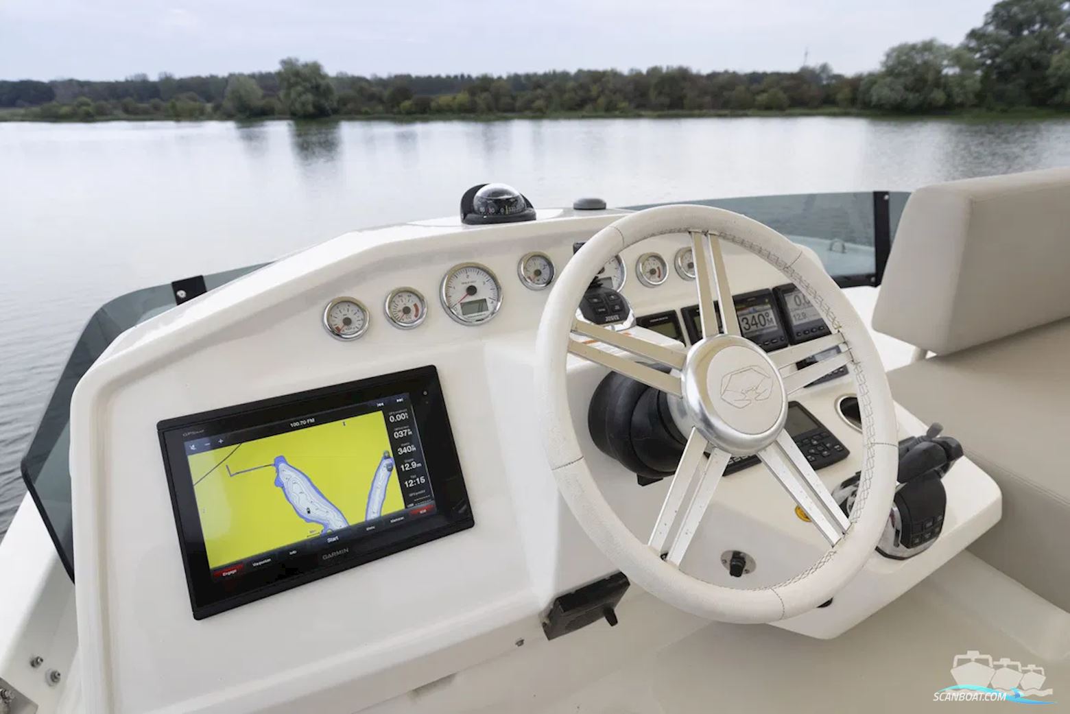 Cranchi Eco Trawler 43 Long Distance