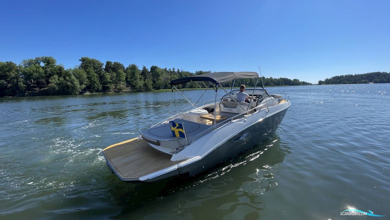 Cranchi Endurance 30