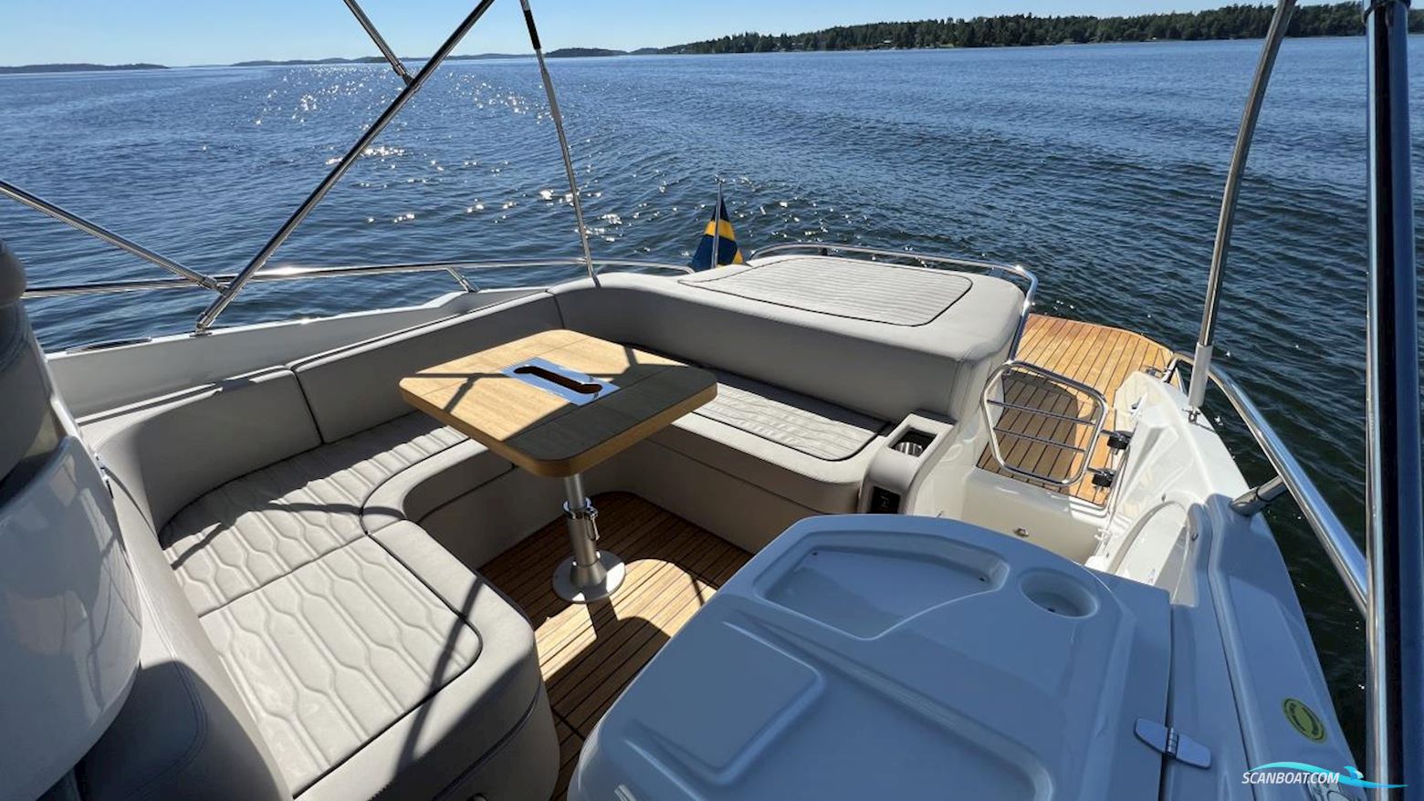 Cranchi Endurance 30