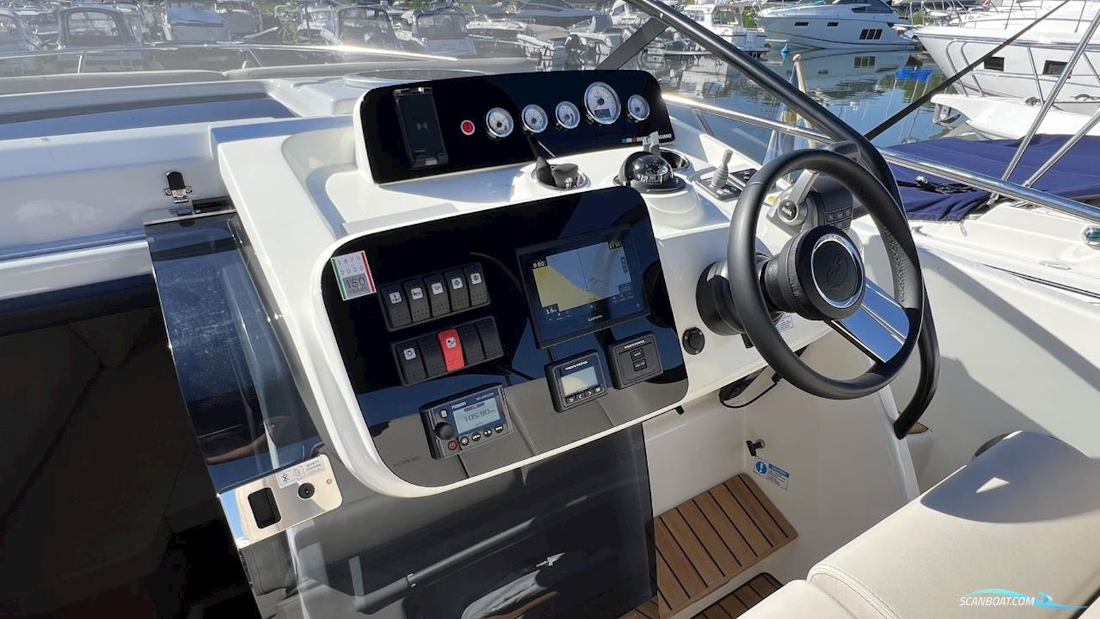 Cranchi Endurance 30