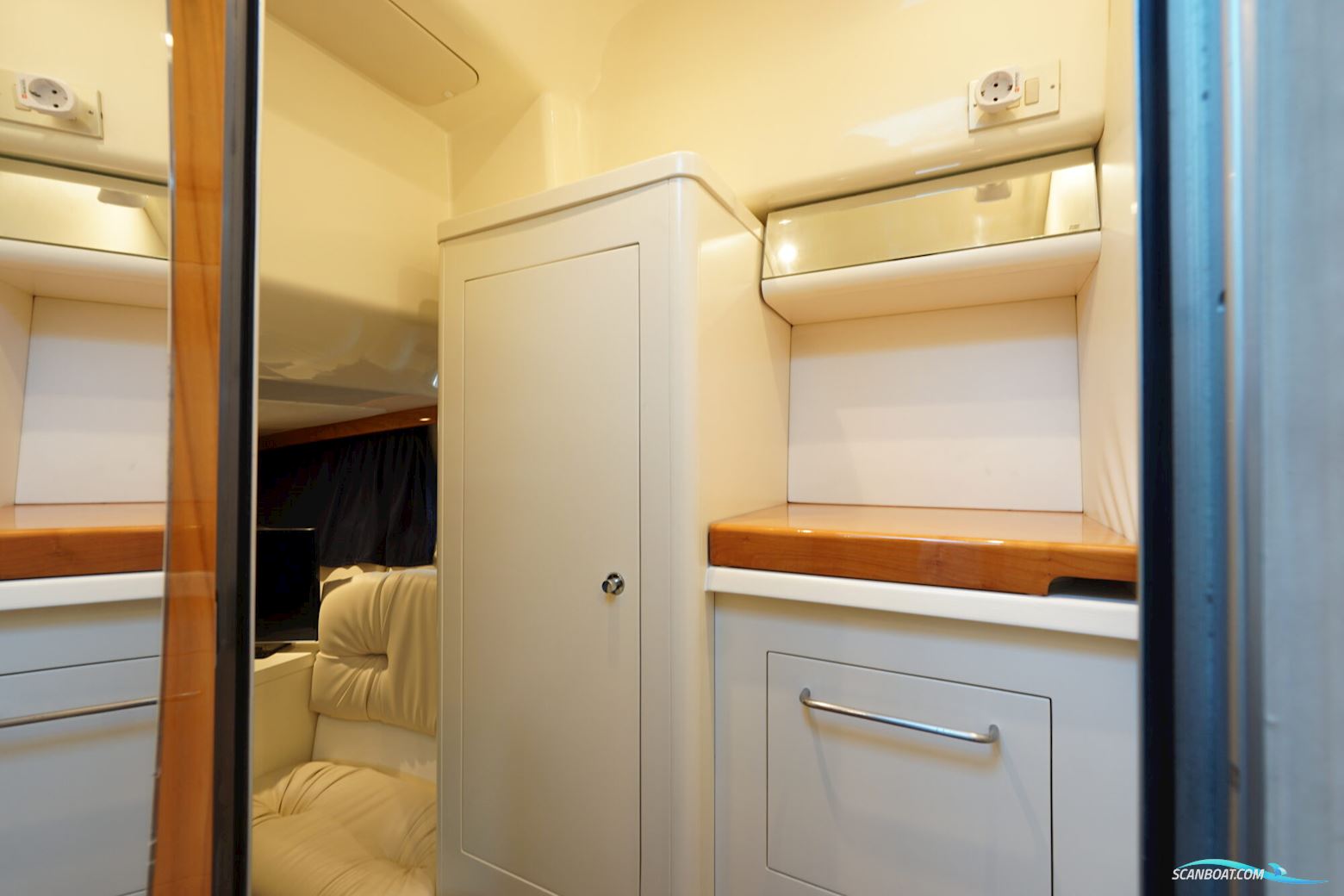 Cranchi Endurance 39