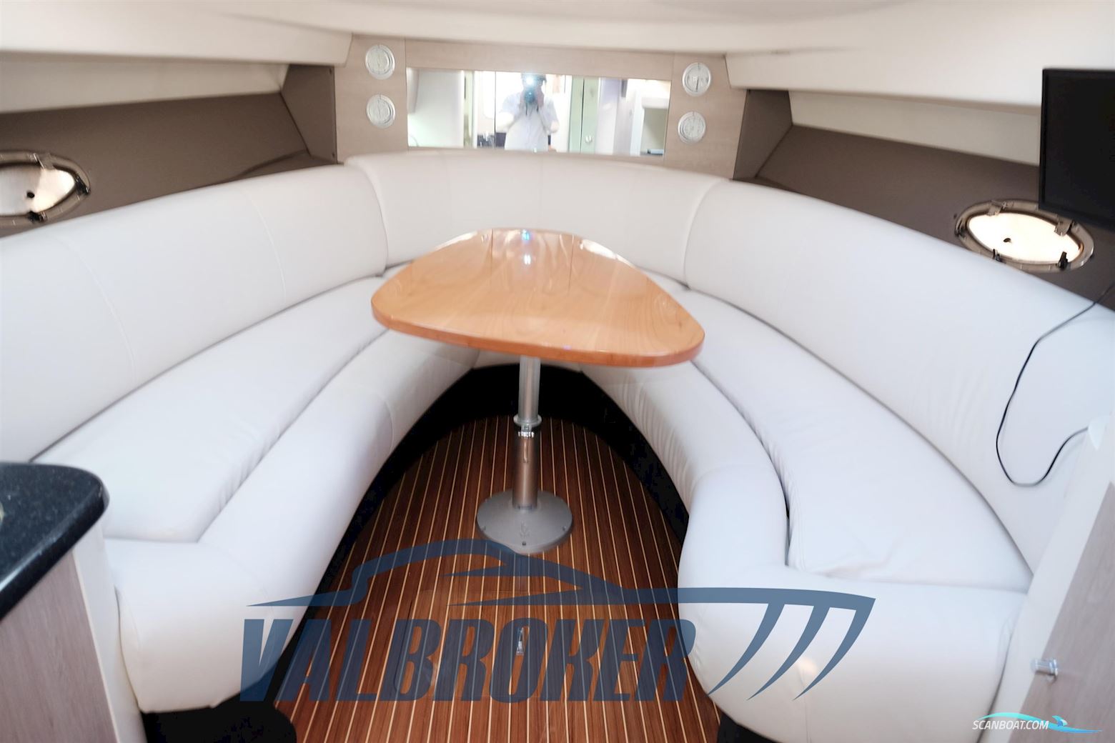 Cranchi Endurance 39