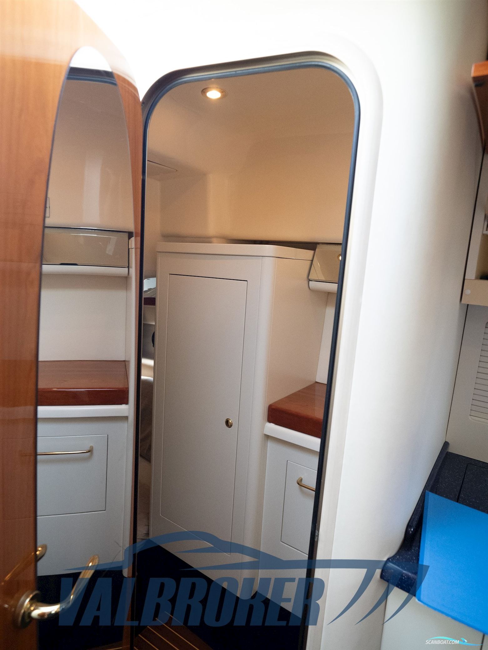 Cranchi Endurance 39