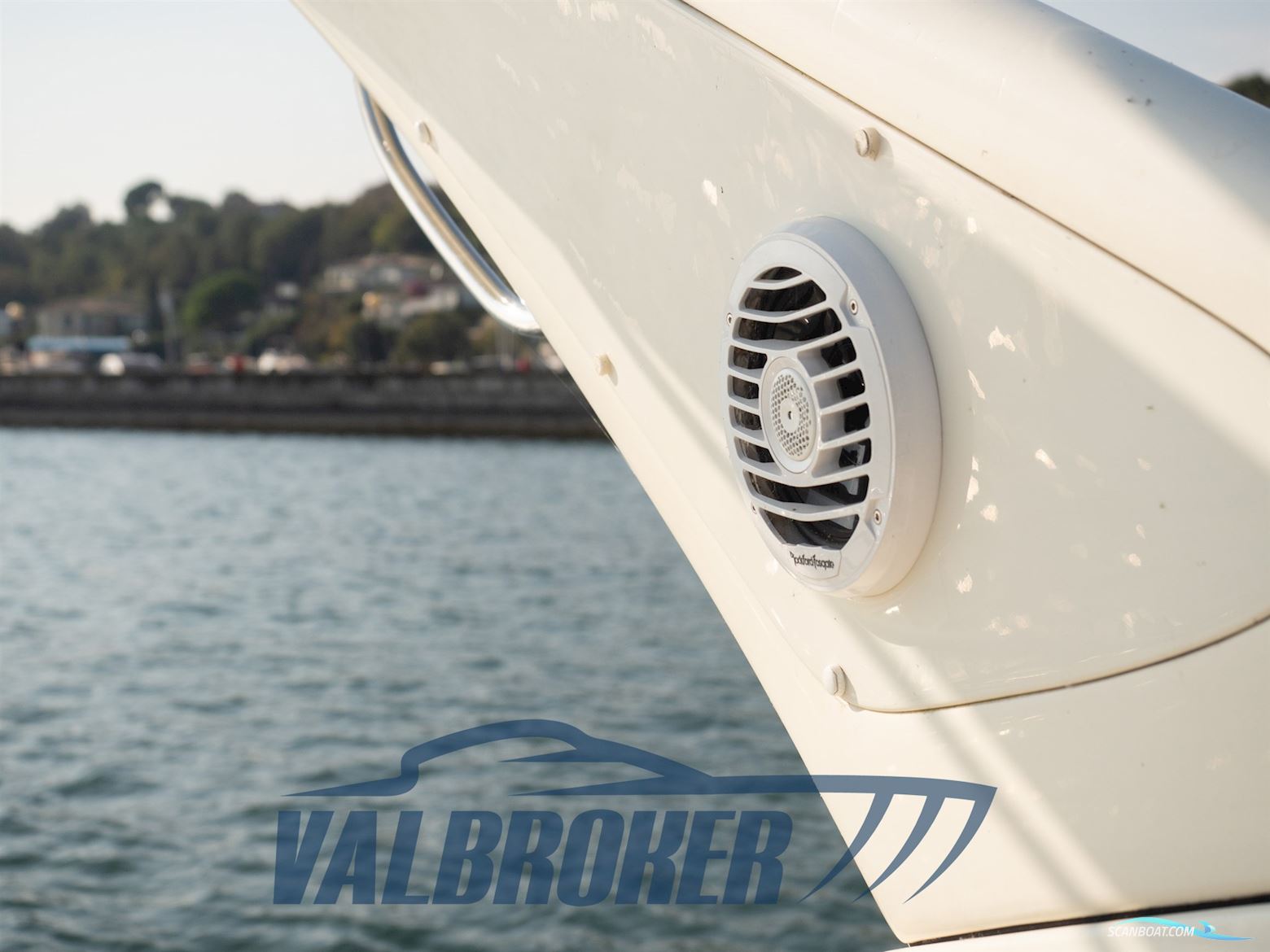 Cranchi Endurance 39